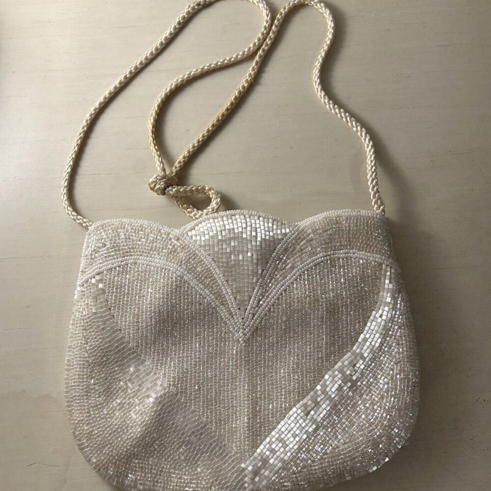 Fashion Imports White Beaded Purse